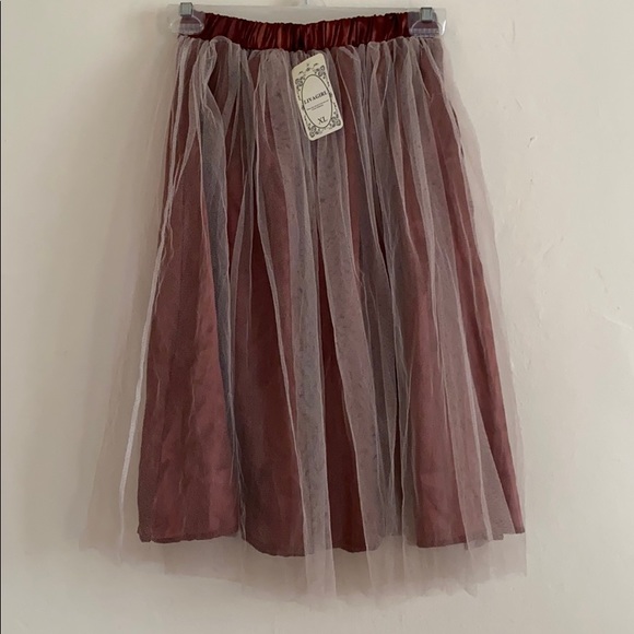 Livagirl Skirt (tags on- never worn! - Picture 1 of 3